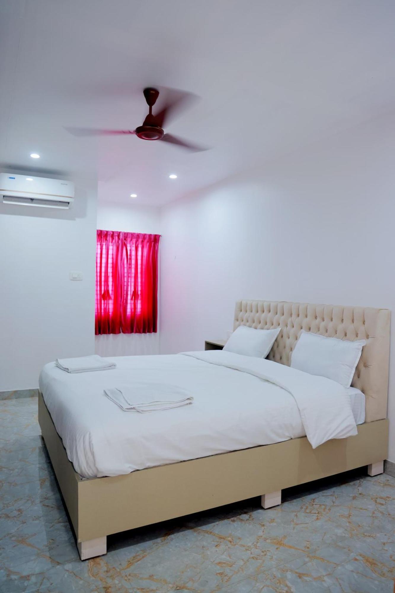 Grand Sangeetham Inn Тиручендур Экстерьер фото