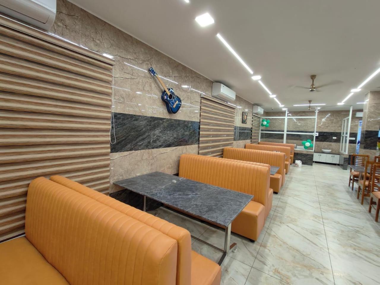 Grand Sangeetham Inn Тиручендур Экстерьер фото